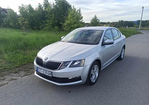 Skoda Octavia cena 55900 przebieg: 139000, rok produkcji 2018 z Zgierz małe 211